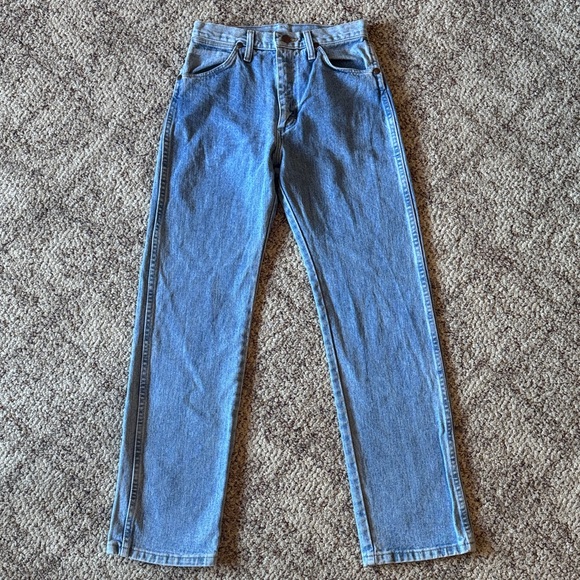 WRANGLER— Old School Women’s Jeans - Picture 1 of 6